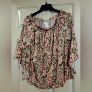 Time And Tru, size 8 -10, Daylily Pink Floral Top